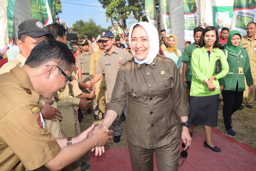 LAUNCHING KARTU PETANI MANDIRI (KPM)
