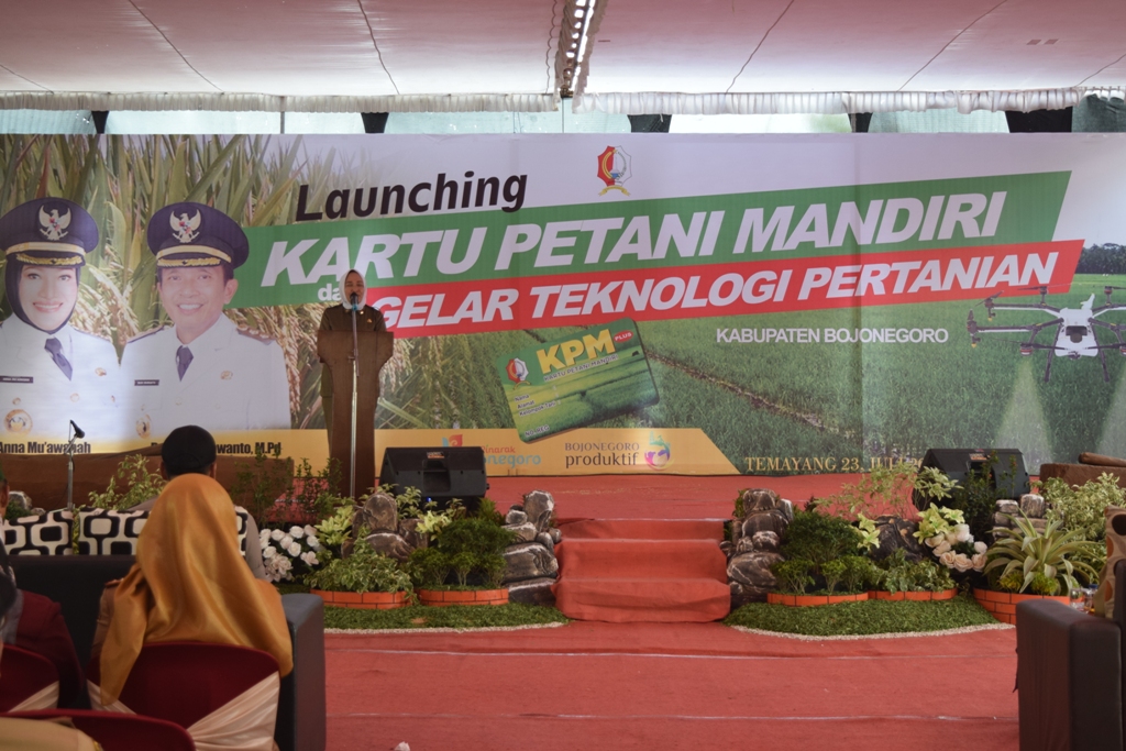 LAUNCHING KARTU PETANI MANDIRI (KPM)