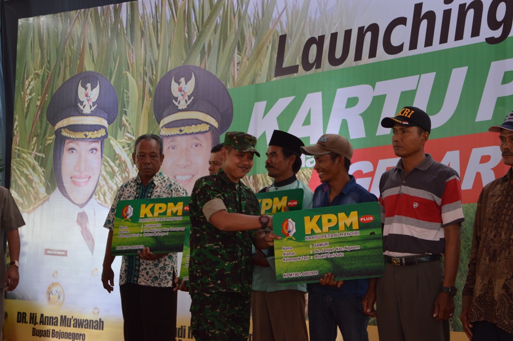 LAUNCHING KARTU PETANI MANDIRI (KPM)