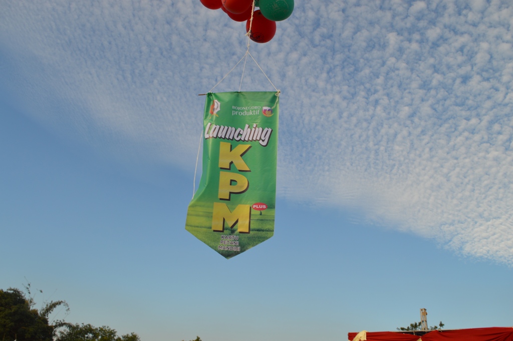 LAUNCHING KARTU PETANI MANDIRI (KPM)
